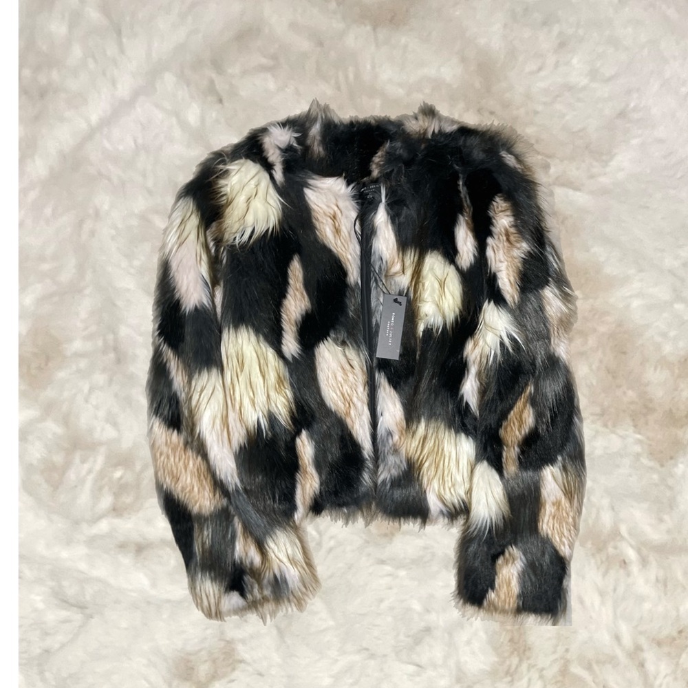 Romeo & Juliet Couture Black and Cream Faux Fur Jacket